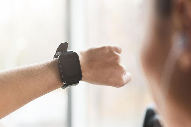 "Smartwatch